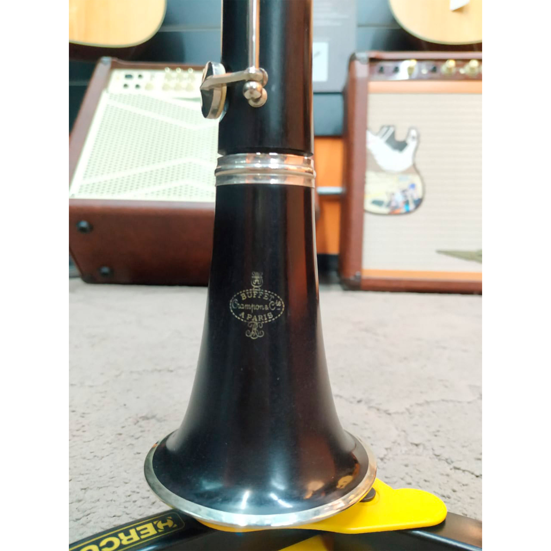 YAMAHA 650 SHOWROOM X5Music